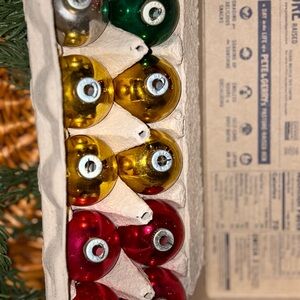 Shiny Brite Ornament Set